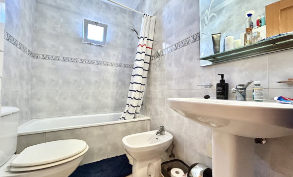 Resale - 1. Apartment / flat - La Zenia - Costa Blanca South