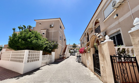 Resale - 1. Apartment / flat - La Zenia - Costa Blanca South