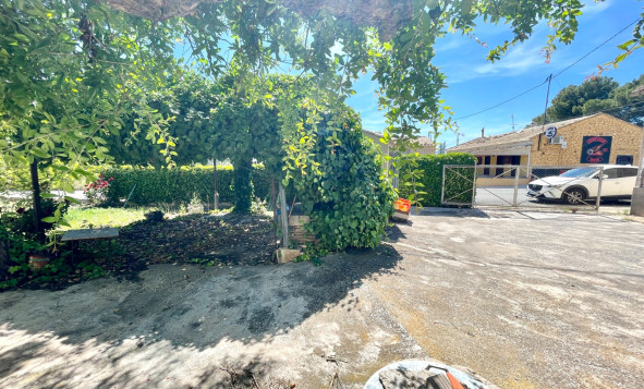 Resale - 3. Detached house - La Romana - Villas de la Romana