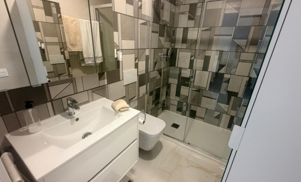 Reventa - 1. Apartamento / piso - Torrevieja - Costa Blanca Sur