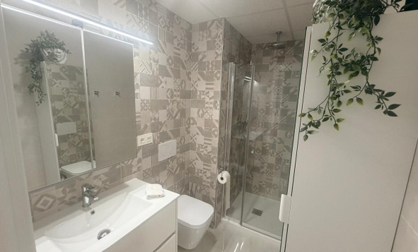 Reventa - 1. Apartamento / piso - Torrevieja - Costa Blanca Sur