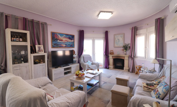 Reventa - 3. Casa indepiende - Benimar - Costa Blanca Sur