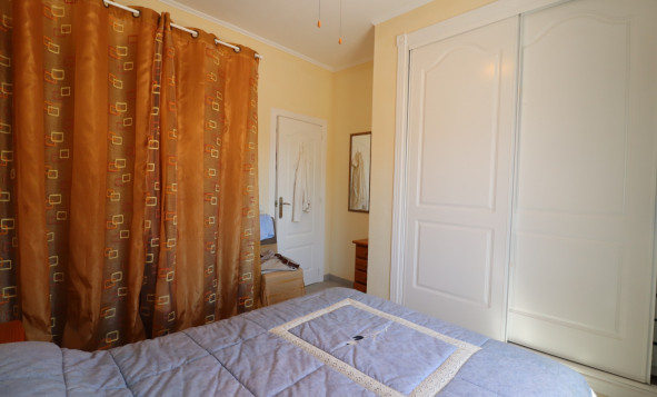 Reventa - 3. Casa indepiende - Benimar - Costa Blanca Sur