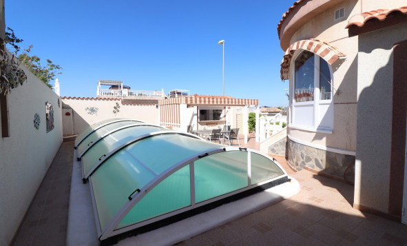 Reventa - 3. Casa indepiende - Benimar - Costa Blanca Sur