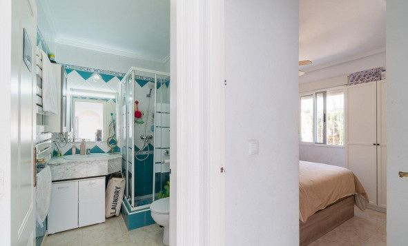 Resale - 4. Semi-detached villa - Orihuela Costa - Costa Blanca South