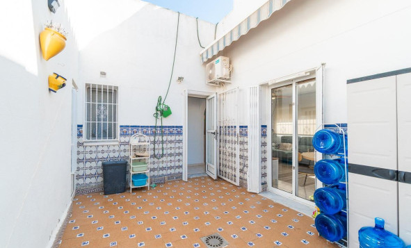 Resale - 4. Semi-detached villa - Orihuela Costa - Costa Blanca South