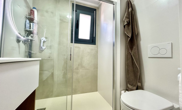 Reventa - 1. Apartamento / piso - Pilar de la Horadada - Costa Blanca Sur