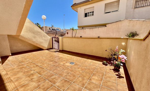Reventa - 1. Apartamento / piso - La Zenia - Costa Blanca Sur