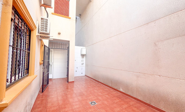 Resale - 1. Apartment / flat - Cabo Roig - Costa Blanca South