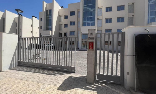 Herverkoop - 1. Appartement / flat - Villamartin - Costa Blanca Zuid
