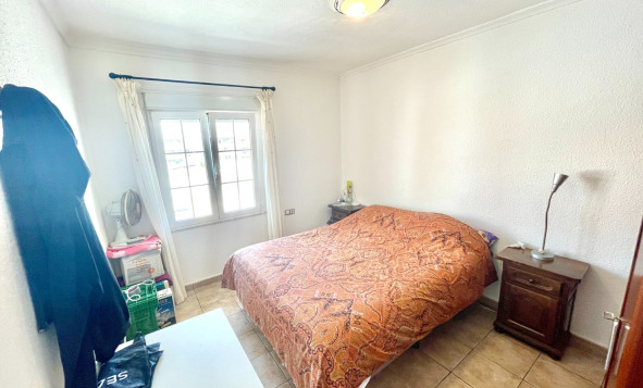 Reventa - 3. Casa indepiende - Benijófar - pueblo