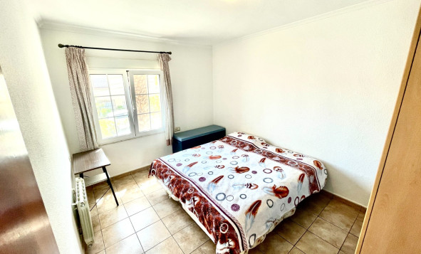 Reventa - 3. Casa indepiende - Benijófar - pueblo