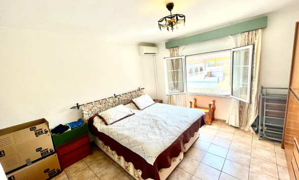 Reventa - 3. Casa indepiende - Benijófar - pueblo