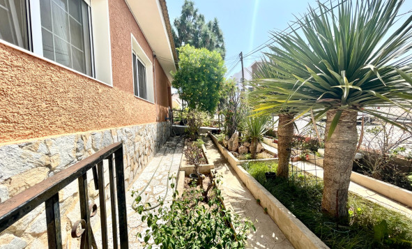 Reventa - 3. Casa indepiende - Benijófar - pueblo