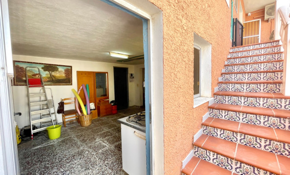 Reventa - 3. Casa indepiende - Benijófar - pueblo