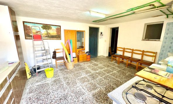 Reventa - 3. Casa indepiende - Benijófar - pueblo