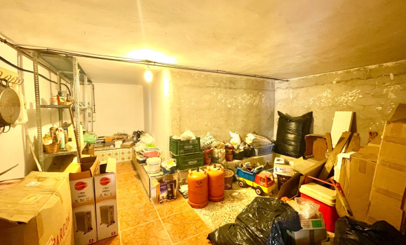 Reventa - 3. Casa indepiende - Benijófar - pueblo