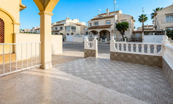 Resale - 2. Town house - Orihuela Costa - Costa Blanca South