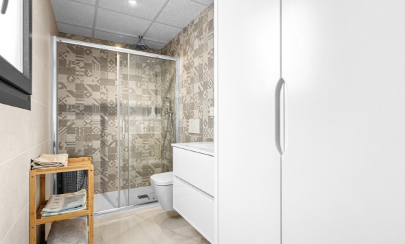 Resale - 1. Apartment / flat - Orihuela Costa - Costa Blanca South