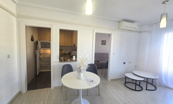 Herverkoop - 1. Appartement / flat - Torrevieja - Costa Blanca Zuid