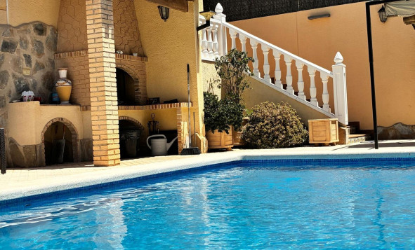 Reventa - 3. Casa indepiende - Los Balcones - Costa Blanca Sur
