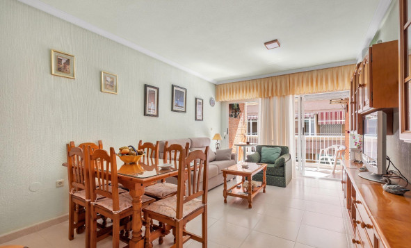 Resale - 1. Apartment / flat - Torrevieja - Costa Blanca South
