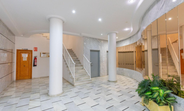 Resale - 1. Apartment / flat - Torrevieja - Costa Blanca South
