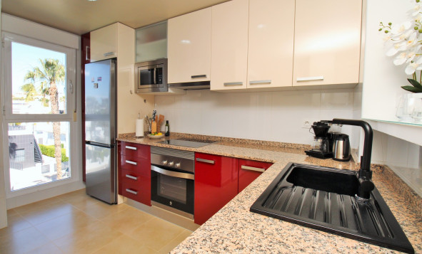 Reventa - 1. Apartamento / piso - Villamartin - Costa Blanca Sur