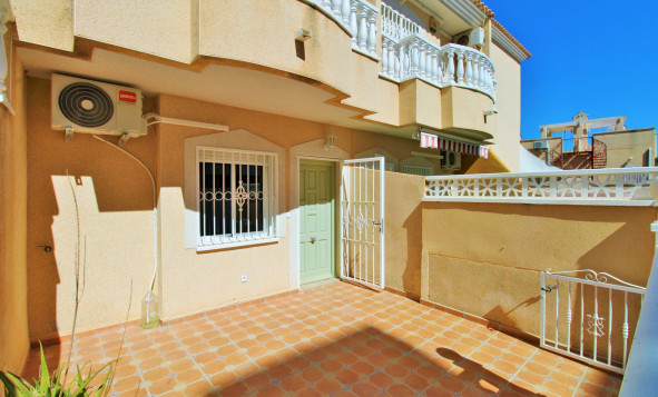 Resale - 2. Town house - Villamartin - Costa Blanca South
