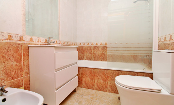 Resale - 2. Town house - Playa Flamenca - Costa Blanca South