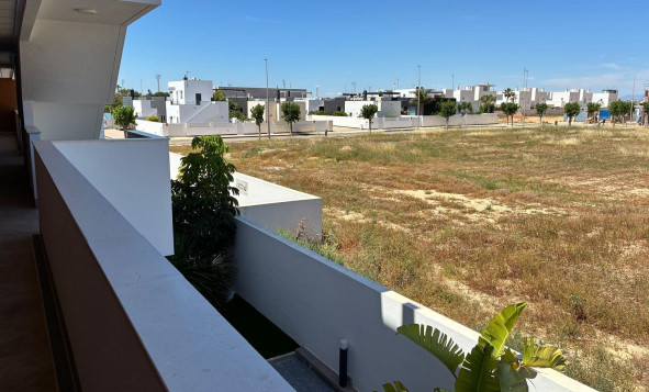 Reventa - 1. Apartamento / piso - Pilar de la Horadada - Costa Blanca Sur