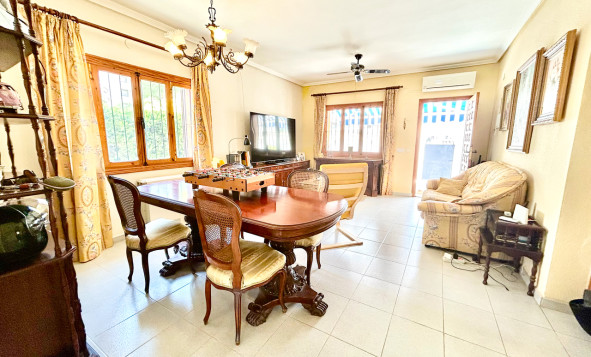 Reventa - 3. Casa indepiende - La Zenia - Costa Blanca Sur