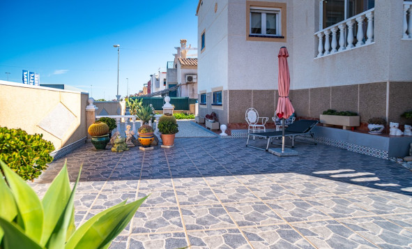 Resale - 3. Detached house - Orihuela Costa - Los Altos