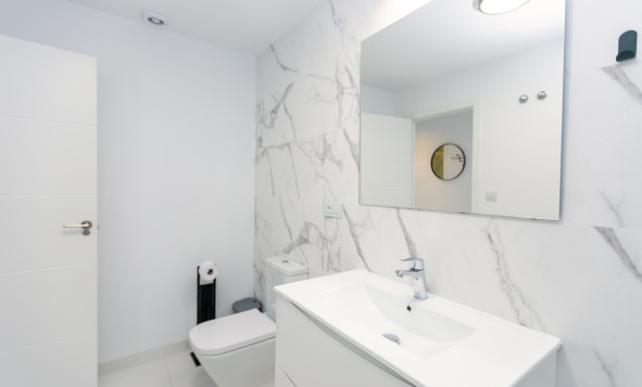 Reventa - 1. Apartamento / piso - San Miguel de Salinas - Costa Blanca Sur