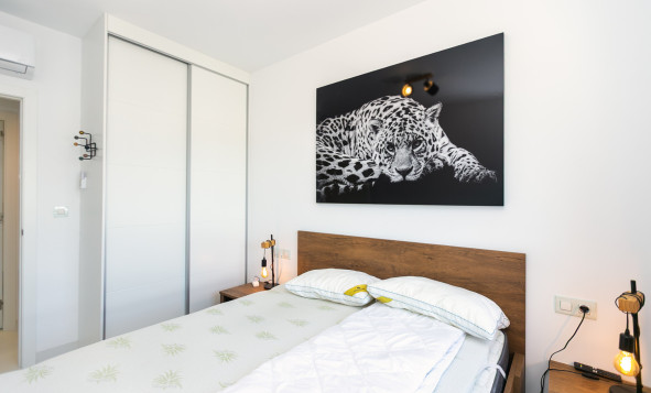 Reventa - 1. Apartamento / piso - San Miguel de Salinas - Costa Blanca Sur