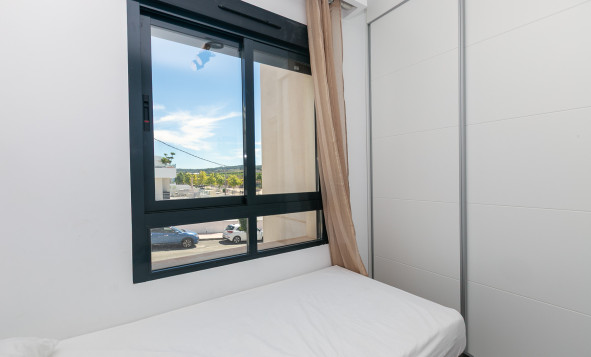 Reventa - 1. Apartamento / piso - San Miguel de Salinas - Costa Blanca Sur