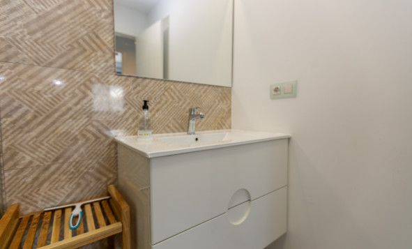 Reventa - 1. Apartamento / piso - San Miguel de Salinas - Costa Blanca Sur