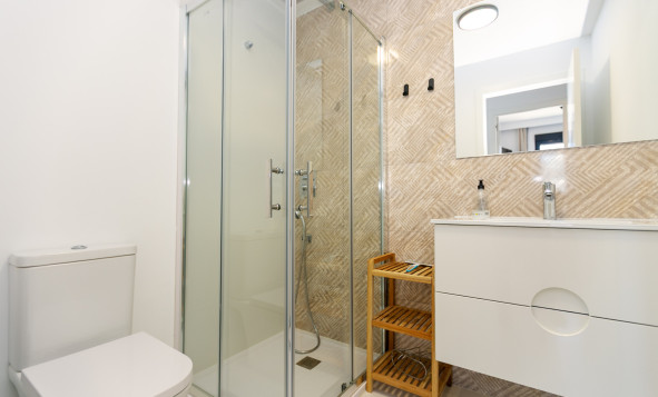 Reventa - 1. Apartamento / piso - San Miguel de Salinas - Costa Blanca Sur