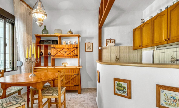 Resale - 2. Town house - Torrevieja - Costa Blanca South