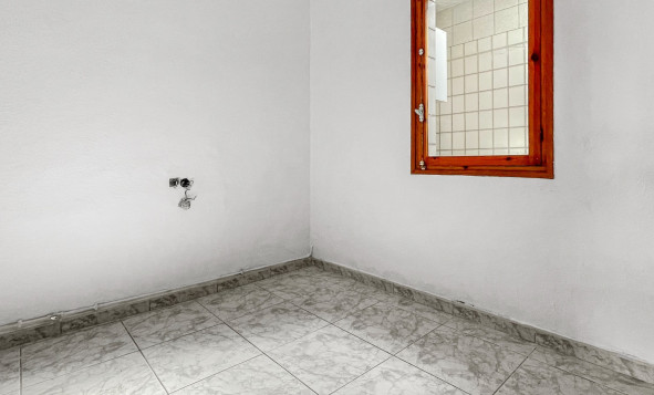 Resale - 2. Town house - Torrevieja - Costa Blanca South