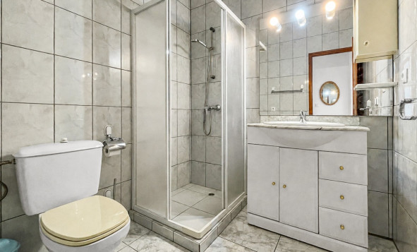 Resale - 2. Town house - Torrevieja - Costa Blanca South