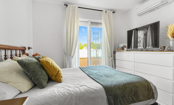 Resale - 2. Town house - Torrevieja - Costa Blanca South