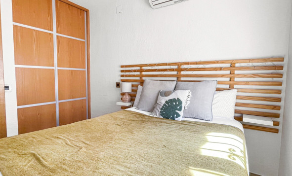 Resale - 2. Town house - Torrevieja - Costa Blanca South