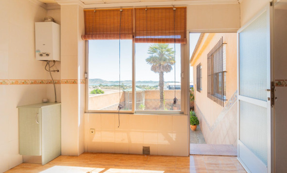 Reventa - 3. Casa indepiende - San Miguel de Salinas - Torremendo