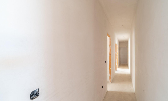 Reventa - 3. Casa indepiende - San Miguel de Salinas - Torremendo