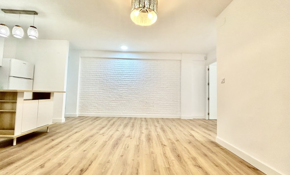 Resale - 1. Apartment / flat - Torrevieja - Costa Blanca South