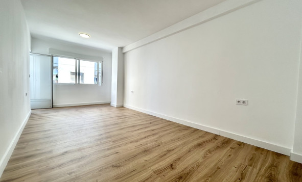 Resale - 1. Apartment / flat - Torrevieja - Costa Blanca South