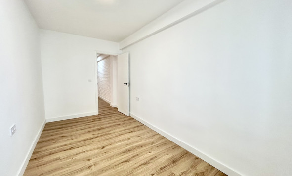 Resale - 1. Apartment / flat - Torrevieja - Costa Blanca South