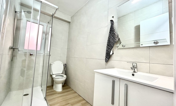 Resale - 1. Apartment / flat - Torrevieja - Costa Blanca South