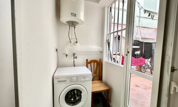 Resale - 1. Apartment / flat - Torrevieja - Costa Blanca South